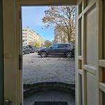 Tiny Nika Apartment *