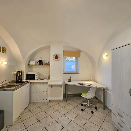Tiny Nika Apartment